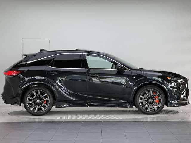 Lexus RX 7