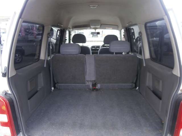 Suzuki Every 8