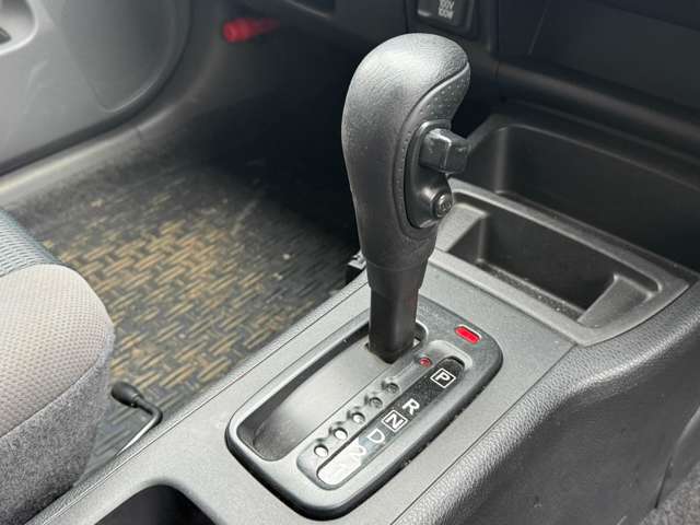 Nissan NV150 AD 9