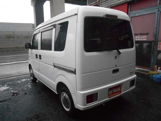 Suzuki Every 12