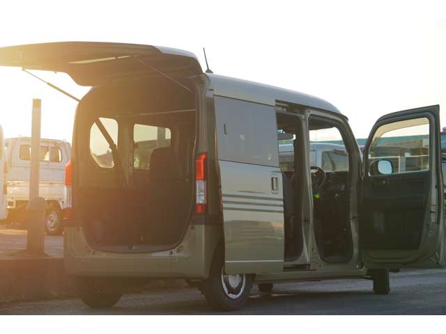 Honda N-VAN 11