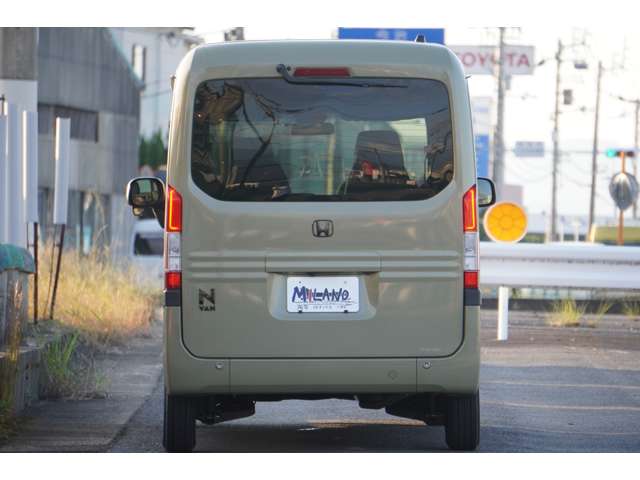 Honda N-VAN 8
