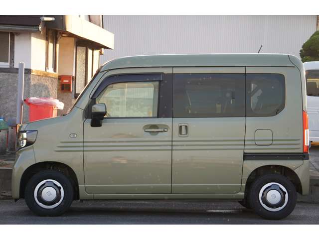 Honda N-VAN 9