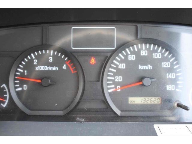 Isuzu Elf 5