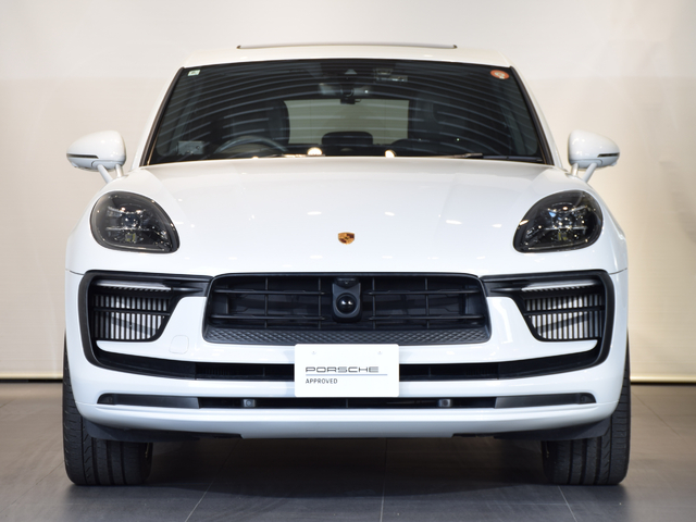 Porsche Macan 5