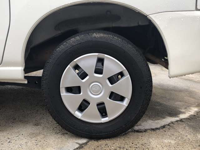 Daihatsu Hijet Deck Van 7