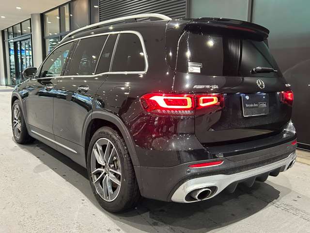 Mercedes-Benz GLB 4