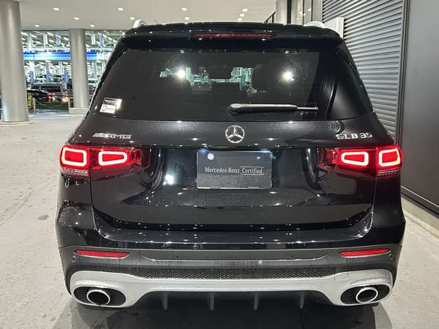 Mercedes-Benz GLB 5