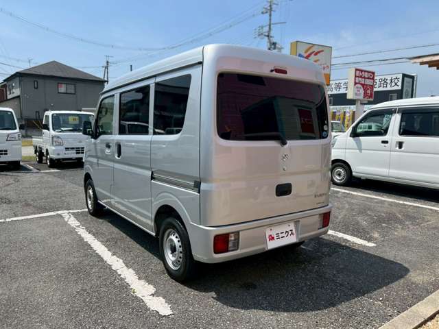Suzuki Every 3