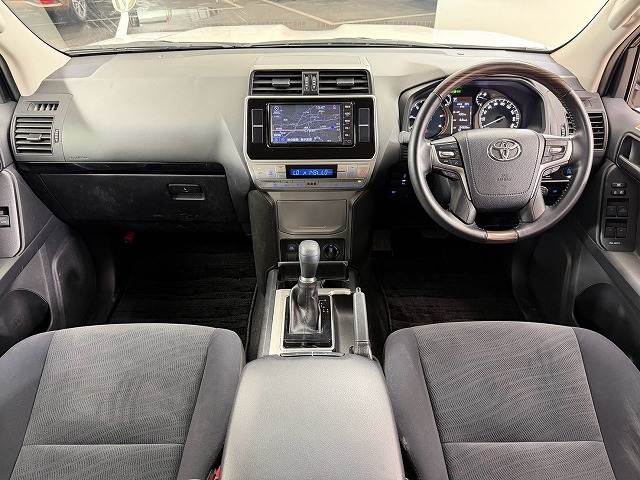 Toyota Land Cruiser Prado 2