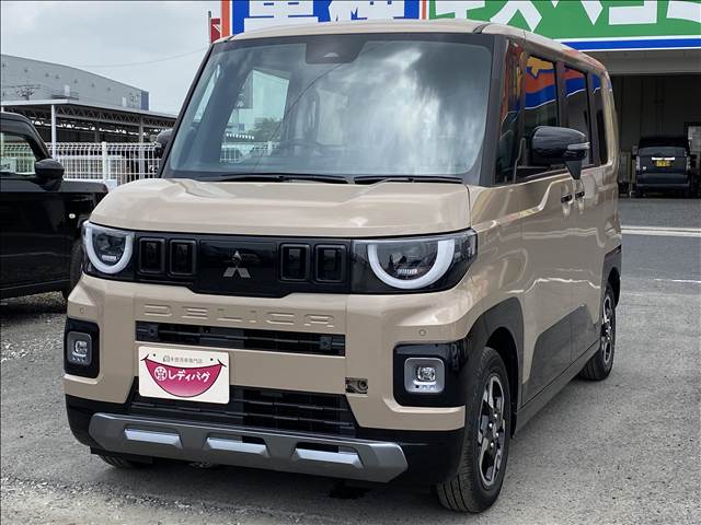 Mitsubishi Delica Mini 6