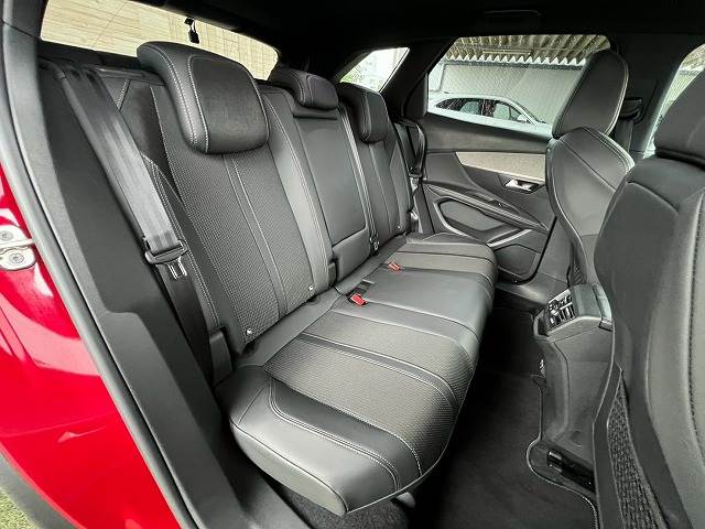 Peugeot 3008 12