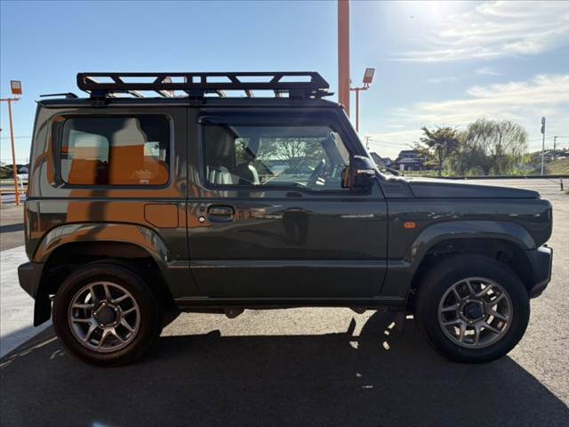 Suzuki Jimny 12