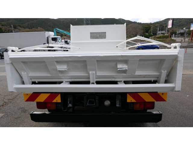 Hino Ranger 8