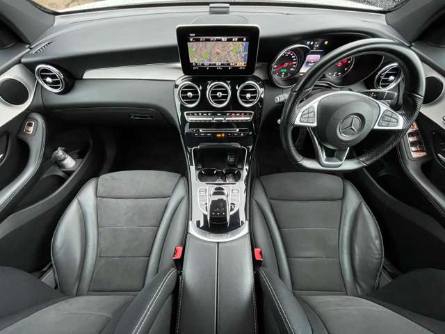 Mercedes-Benz GLC 7