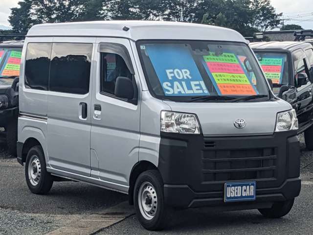 Toyota Pixis Van 5