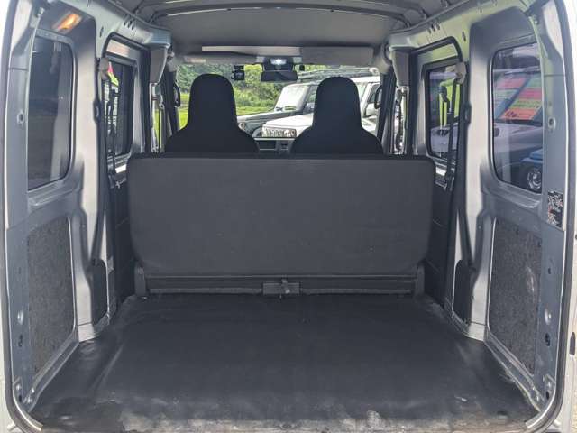 Toyota Pixis Van 9