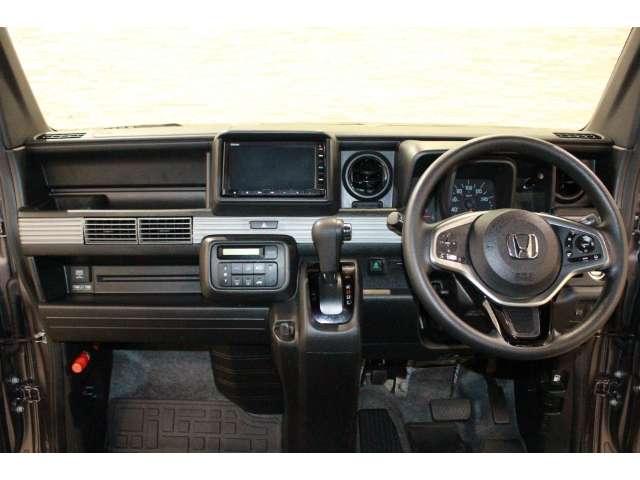 Honda N-VAN 5