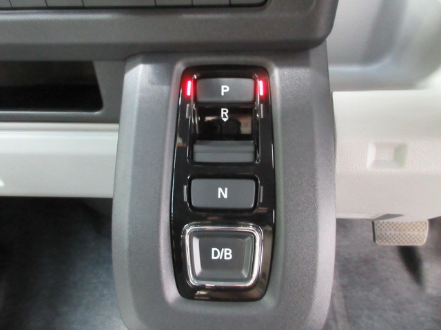 Honda N-VAN e: 12