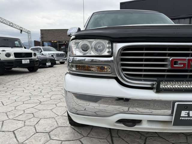 GMC Sierra 12