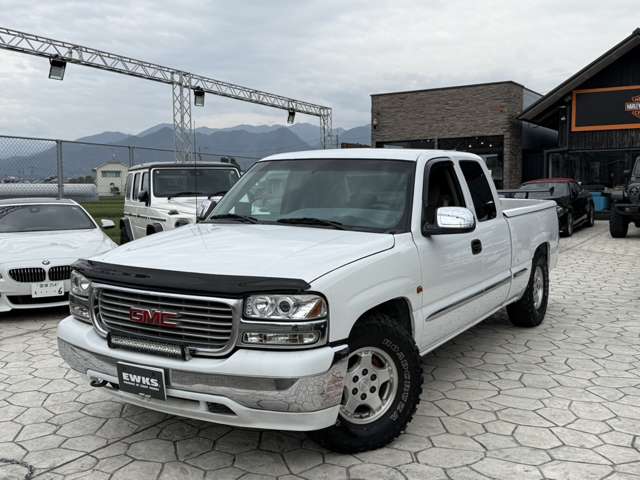 GMC Sierra 2