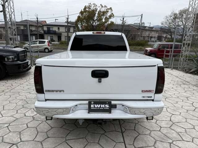 GMC Sierra 5