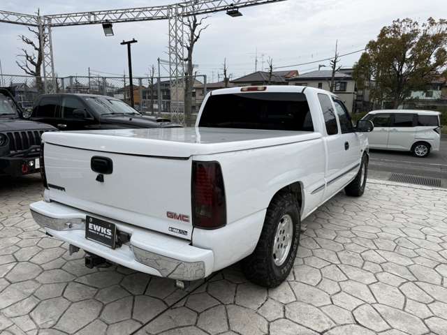 GMC Sierra 7