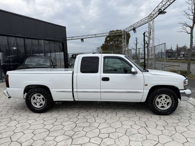 GMC Sierra 8