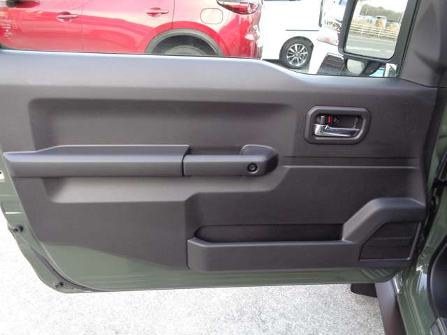 Suzuki Jimny Sierra 8
