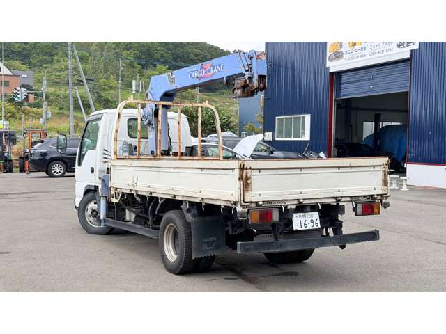 Isuzu Elf 5