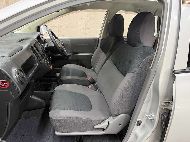 Nissan NV150 AD 11