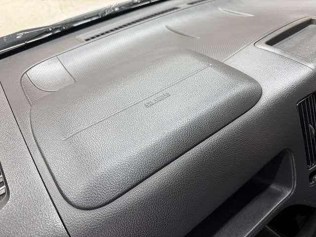 Nissan NV150 AD 9