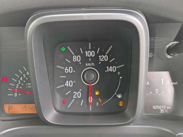 Honda N-VAN 4