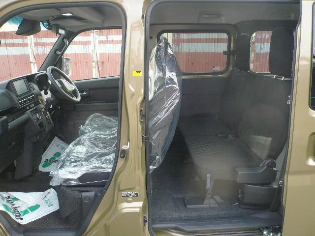 Daihatsu Atrai 8