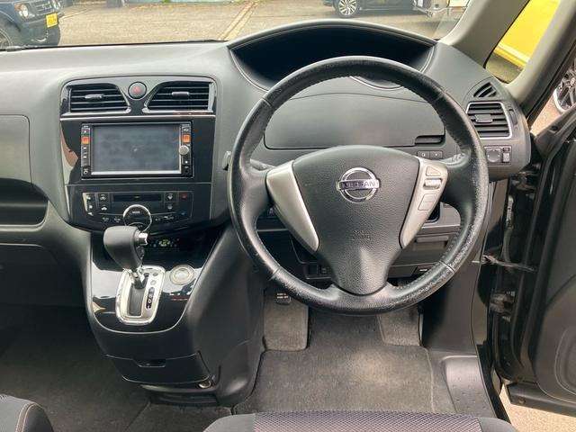 Nissan Serena 12