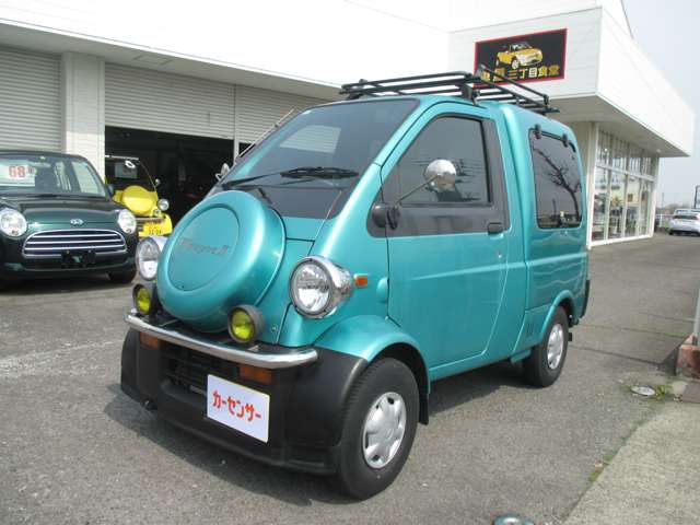 Daihatsu Midget II 3