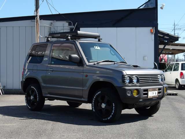 Mitsubishi Pajero Mini 6