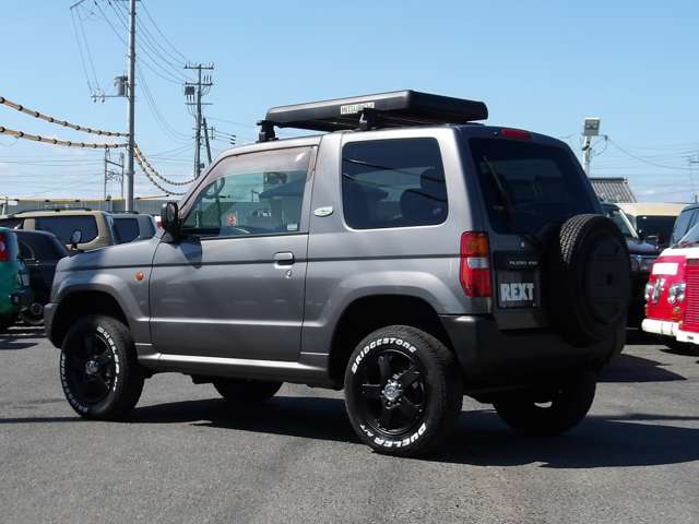 Mitsubishi Pajero Mini 9