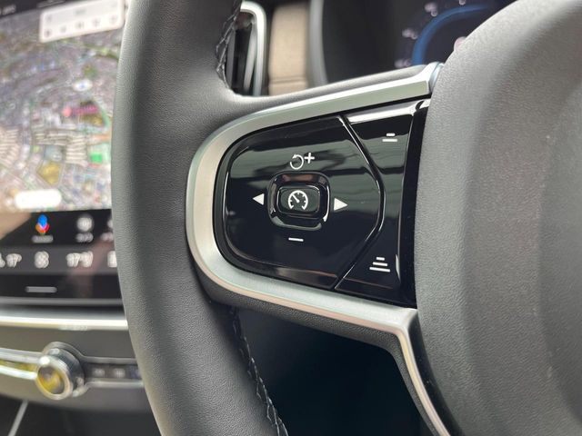 Volvo XC90 11