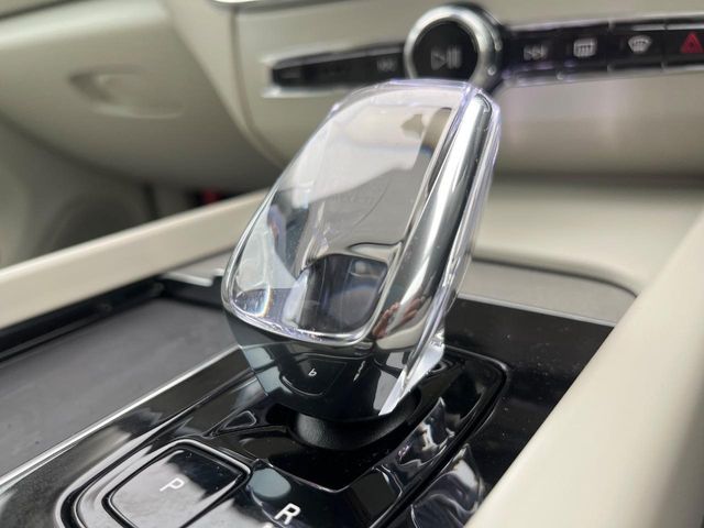 Volvo XC90 9