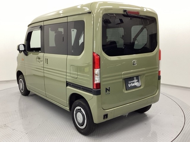 Honda N-VAN 8