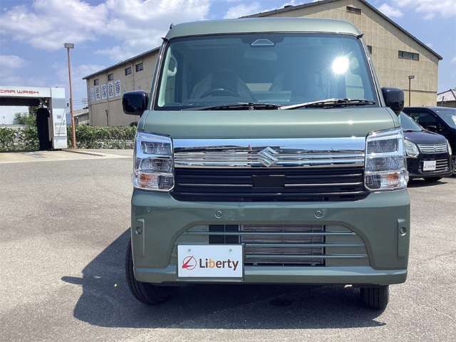 Suzuki Every 8