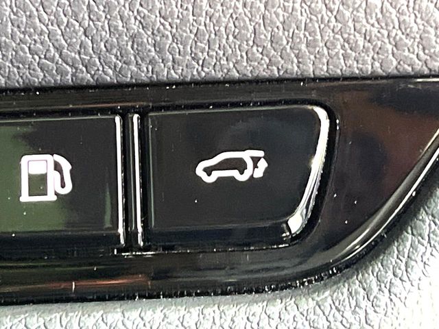 Lexus NX 6