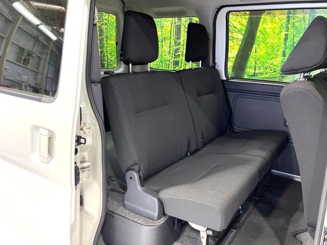 Toyota Pixis Van 9