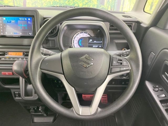 Suzuki Spacia Base 11