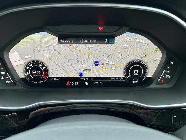 Audi RS Q3 4