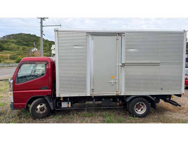 Mitsubishi Fuso Canter 4