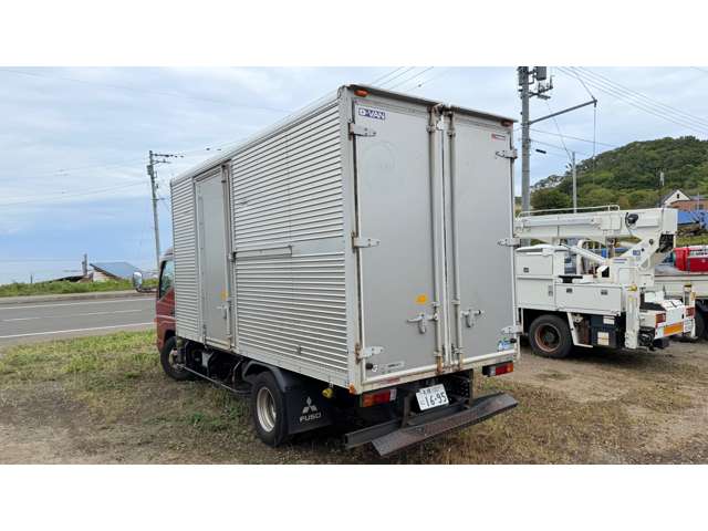 Mitsubishi Fuso Canter 5