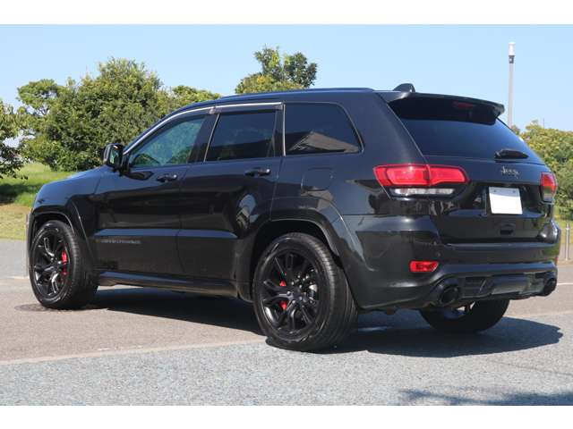 Jeep Grand Cherokee 4