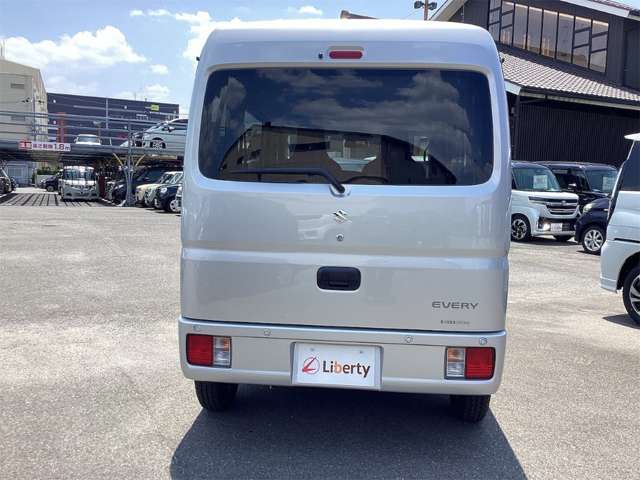 Suzuki Every 11
